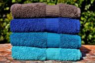 towels 