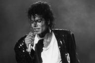 Вышел трейлер скандального фильма про Майкла Джексона