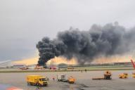 СК сообщает о десятках погибших в московском аэропорту Шереметьево