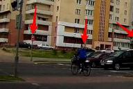 В Гродно велосипедистка проехала на красный и спровоцировала аварию