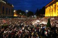 В Тбилиси возобновились акции протеста