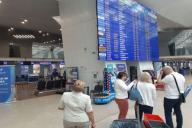 «Задержали вылеты, досматривали в темноте»: в аэропорту Минск пропал свет 