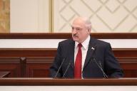 Лукашенко вновь заявил, что готов ввести миротворцев на Донбасс