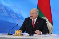 Лукашенко: Беларуси надо 50-100 лет, чтобы найти своё стабильное место в мировой системе 