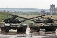 «Москва опять всех превзошла»: В США сравнили число танков у России и НАТО